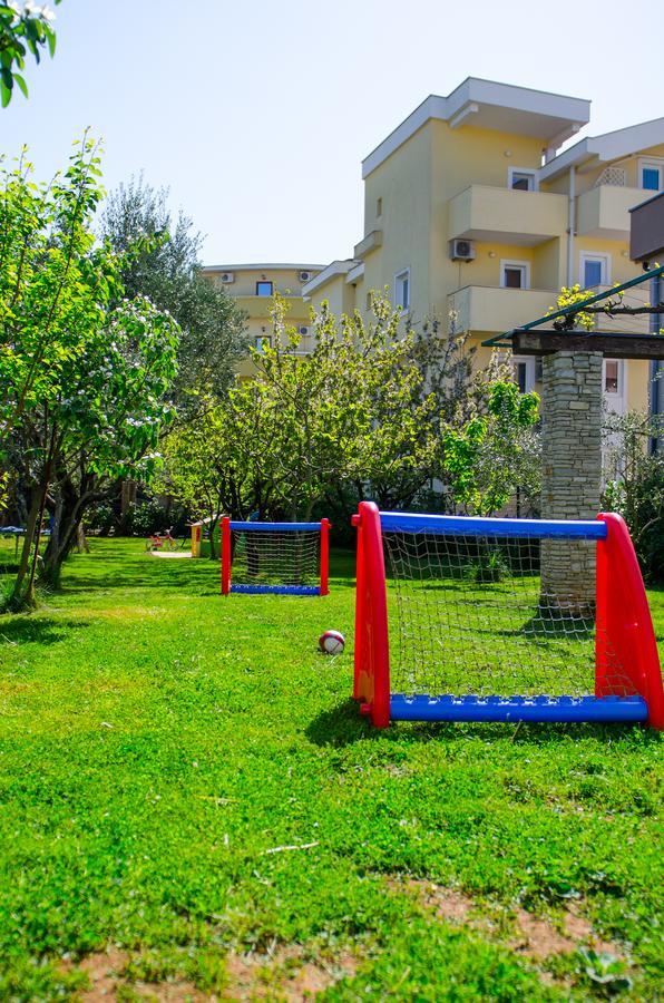 Hotel Mir Medjugorje Ngoại thất bức ảnh