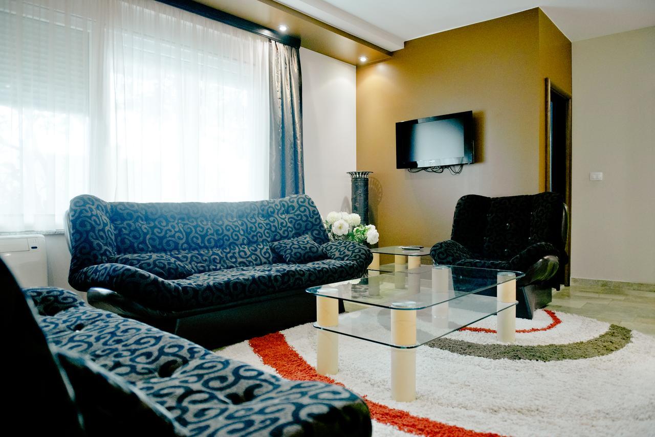 Hotel Mir Medjugorje Ngoại thất bức ảnh