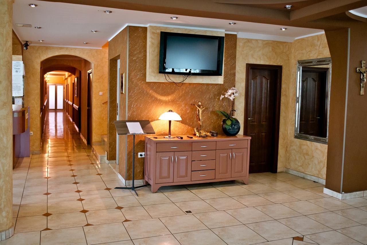 Hotel Mir Medjugorje Ngoại thất bức ảnh